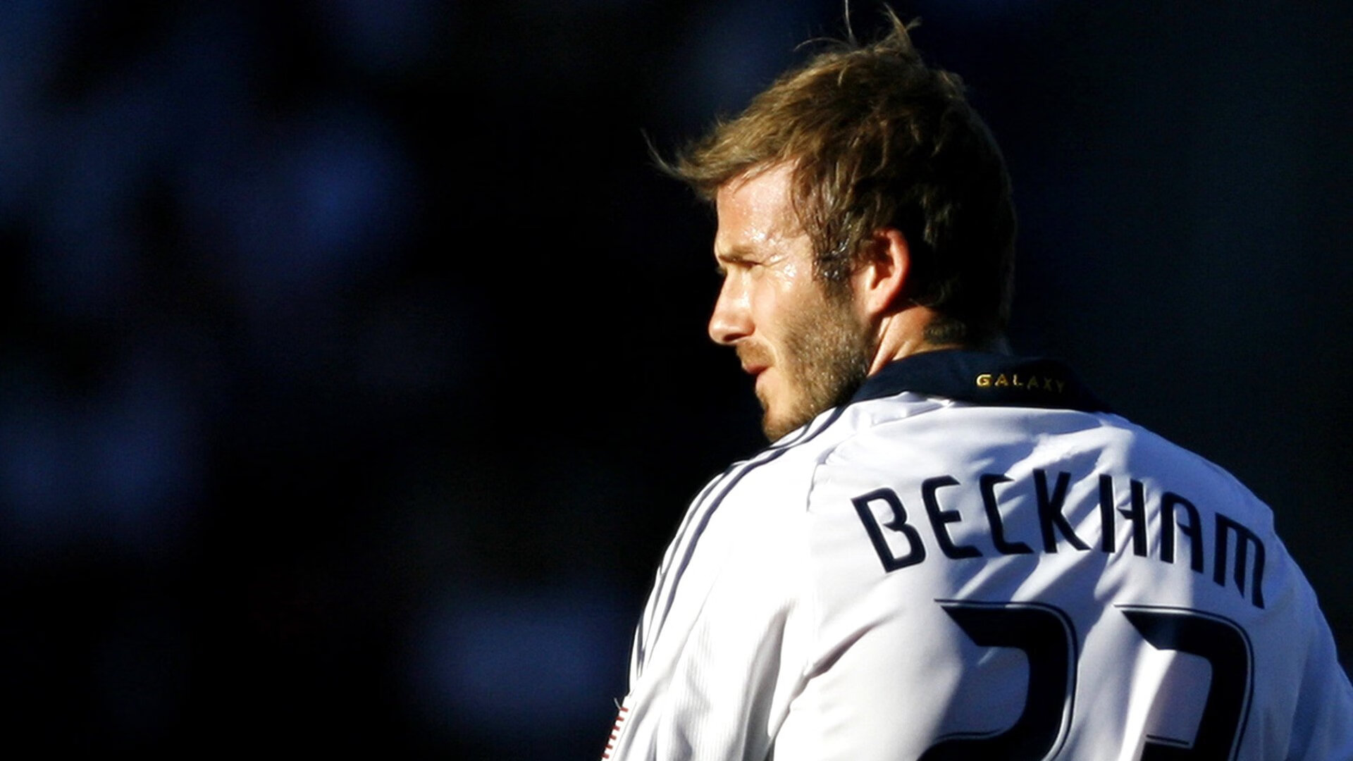 勇士队续写辉煌，目标三连冠，勇士队出场超燃视频